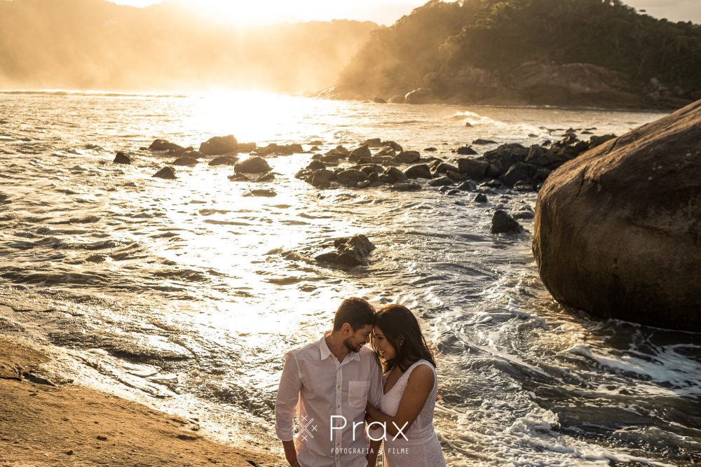 Beatriz e Diego praia das conchas